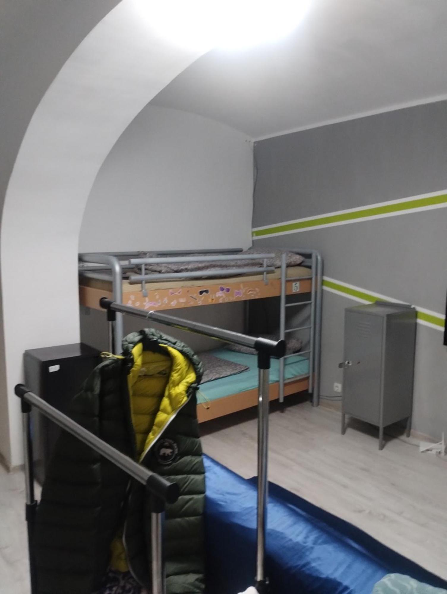 Hostel Antonia Timişoara Buitenkant foto